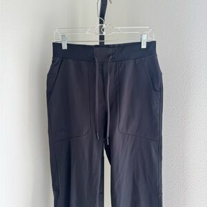 Lululemon women’s jogger